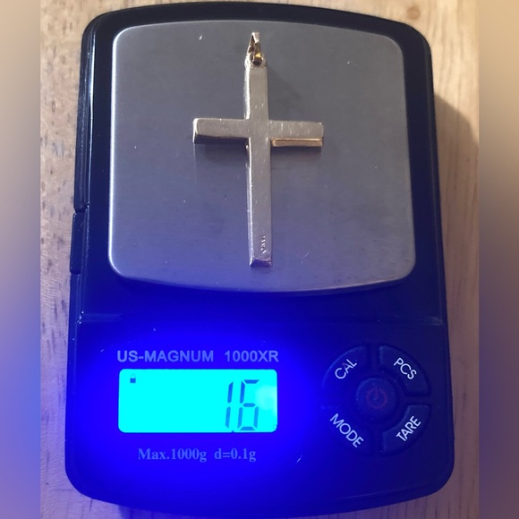 Vintage 14k Yellow Gold Cross Pendant - Picture 4 of 13